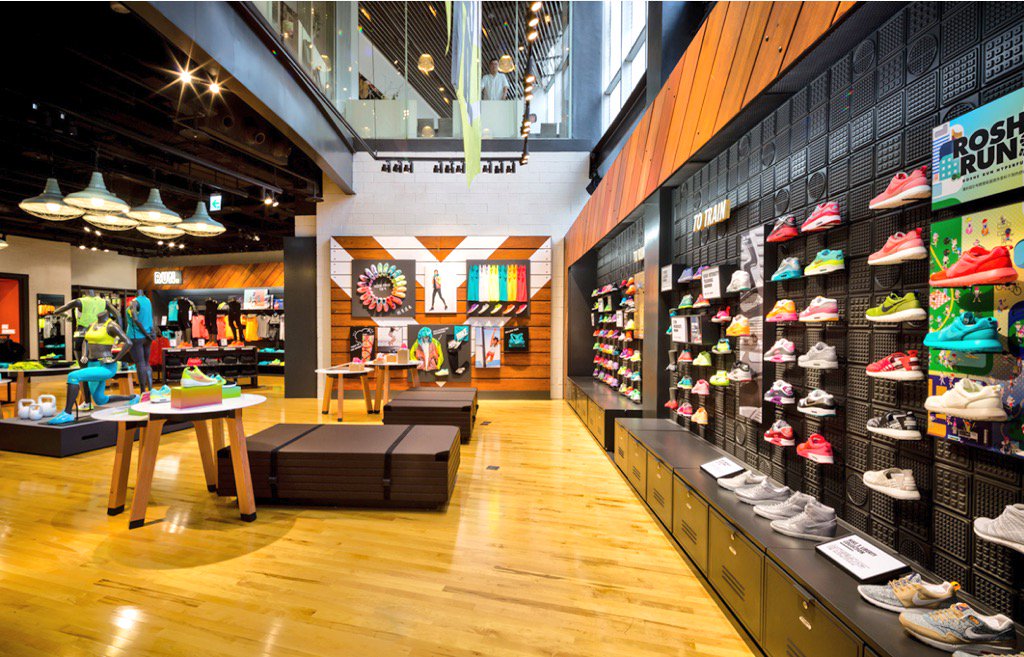 Tram cassette Ringlet Roop Raj on Twitter: "Two-level 22k sq. ft #Nike #Detroit store will open  this spring at 1261 Woodward Avenue as per @cavsdan. @Nike  https://t.co/sdDBTmpVBG" / Twitter