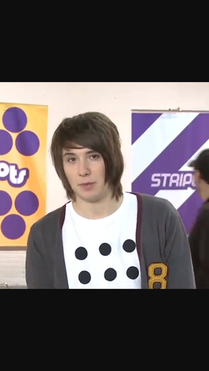 I_Kill_Bands's tweet photo. @danisnotonfire @AmazingPhil 
Look at this treasure https://t.co/LJUwpebZQc
