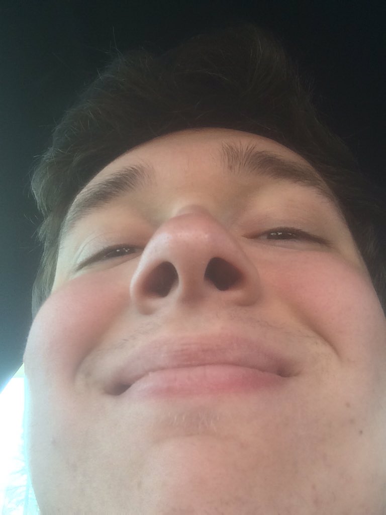 ParrisFortune's tweet photo. Happy bday to my best bud @Chance_Venable hope you have an amazing day bae💚💦 https://t.co/t7XolEOyAU