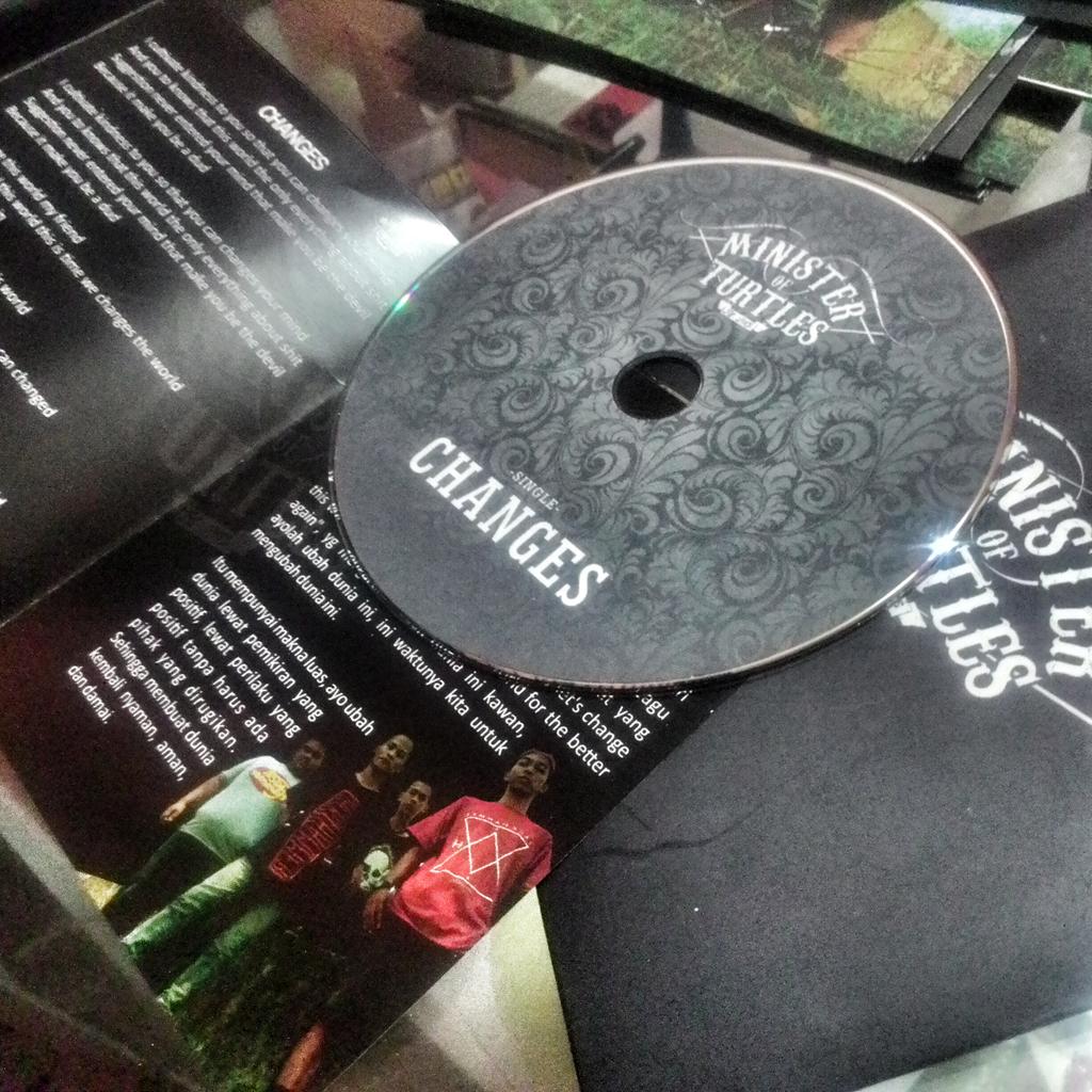 Minister of Turtles tweet media