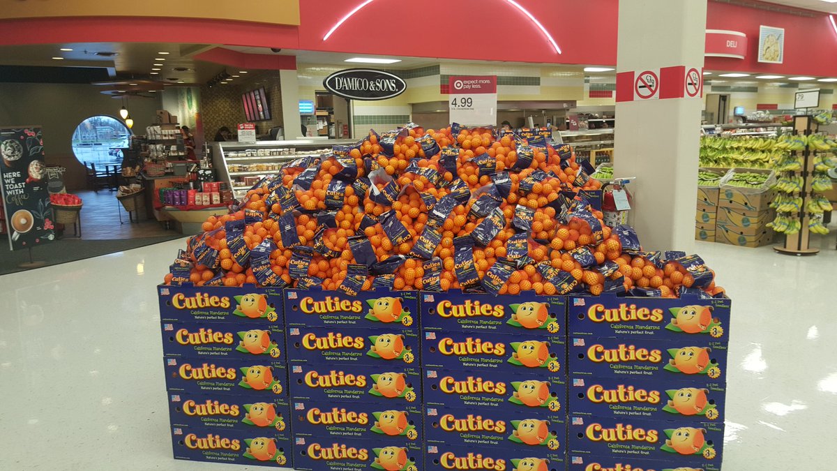 This is what 75 cases looks like on the sale floor.#drivin it $
<a href="/schzacj/">Zach schmidt</a> @TodMiller0925 <a href="/ButrynMatt/">matt butryn</a>  <a href="/NickNguyenTG/">Nick Nguyen</a>