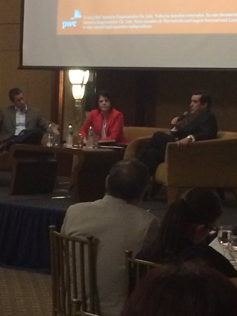 PaulinaCobo's tweet photo. Conversatorio desayuno @Pwc_Ecuador #sirem2015 https://t.co/tqbhKsMirQ