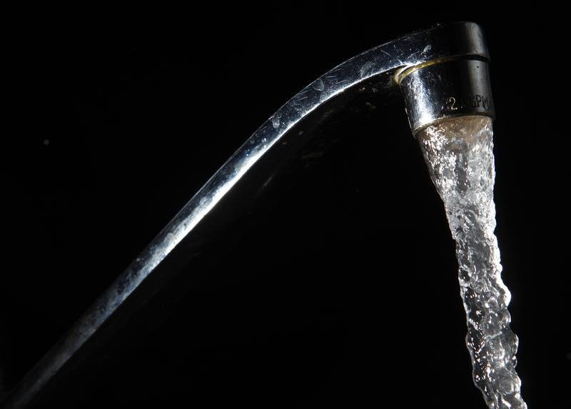 wef's tweet photo. How #Singapore is leading a #water revolution https://t.co/JuuyH5gOgO https://t.co/qHl30ptSkU