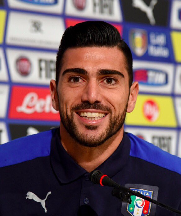 HotFootys's tweet photo. Graziano Pellè❤️ https://t.co/ytLZlczxhn