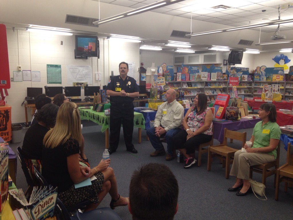 theschwartz96's tweet photo. Welcome to the SDE family Officer LaBombard! @lynn_bruner @sdedragons @deltafreeman78 #VCS #VCSBRAND https://t.co/5im4kuabnS