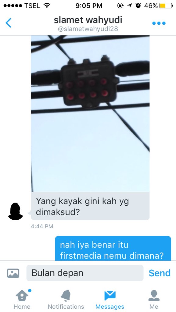 firstmedia_mlg's tweet photo. Yang belum tahu jaringan Kami segera cek depan rumah! Di tiang pln.! https://t.co/IRdhfts4qM