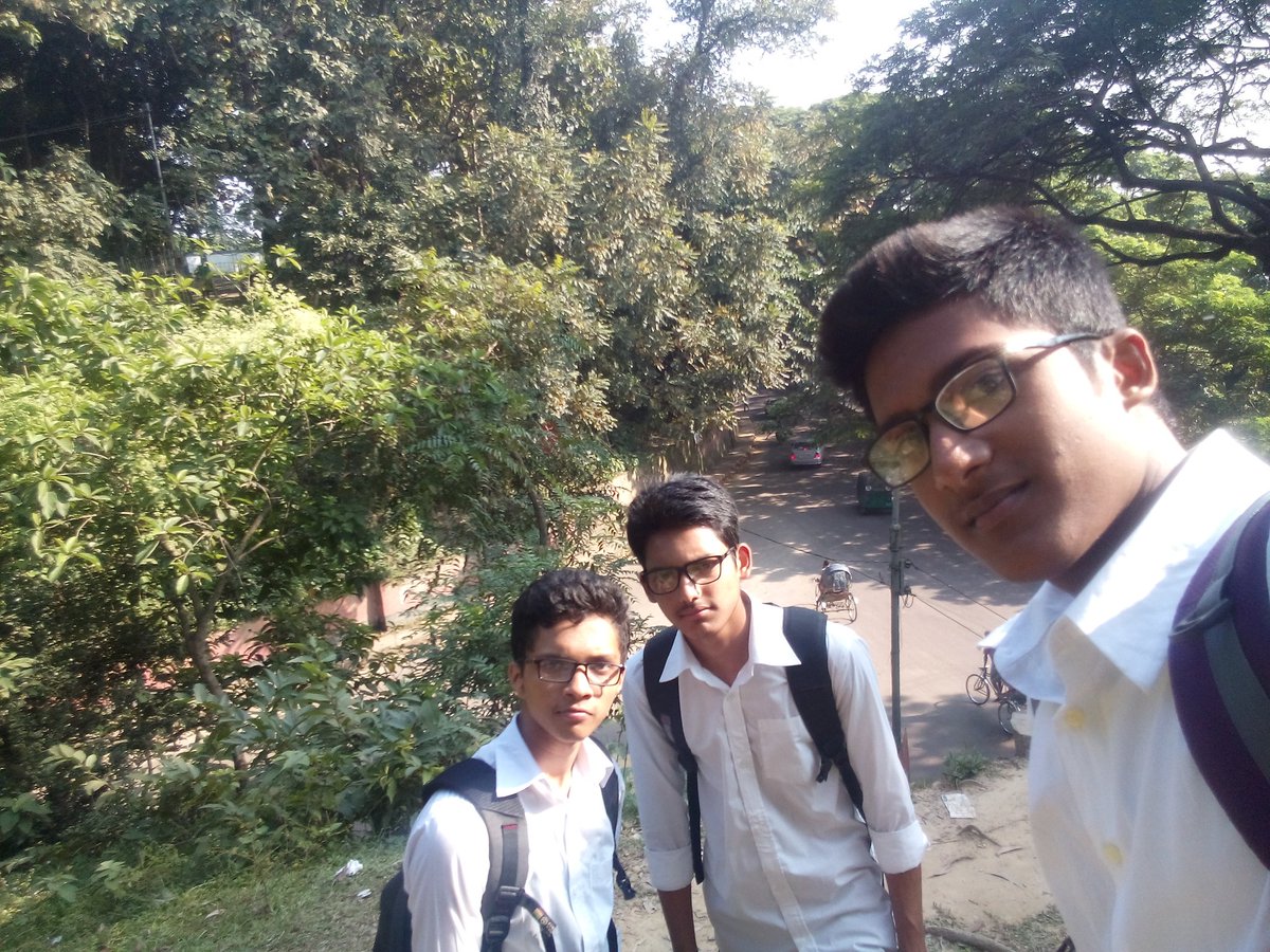 fan_sourav's tweet photo. At CRB chittagong,Bangladesh...
After college enjoying up hill...
What a moment....
#Lences #to #the #power #3 https://t.co/pt8RakG3nI