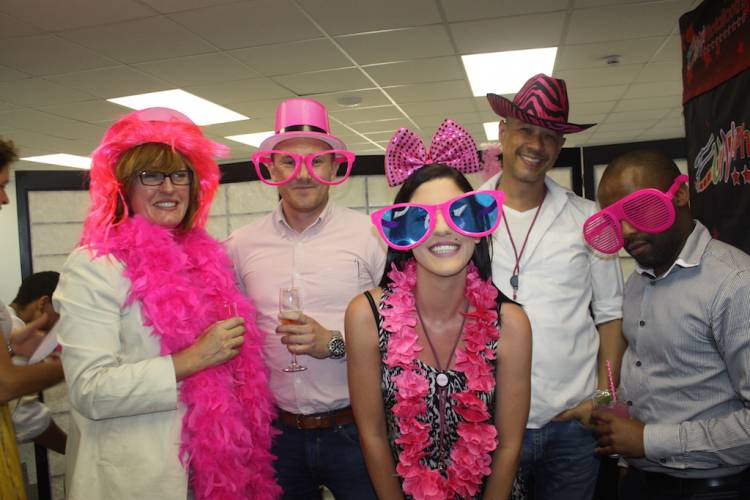 FlowComms's tweet photo. Tenth birthday flashbacks. #FlowFun #FlowPink @sasha_hall https://t.co/W1Hr2hc6a7