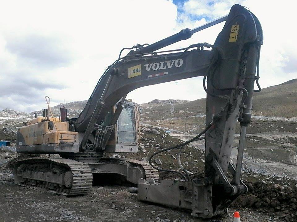eheauctions's tweet photo. Volvo EC330
#Volvo #EC330 https://t.co/TlLeA09hGL