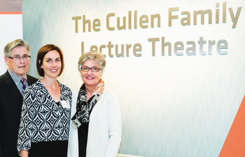 Edgepath's tweet photo. Thank you @helpstpauls and the Cullen family for your support of the #laboratory @Providence_Hlth #IPD2015 https://t.co/FFA3N9CULA