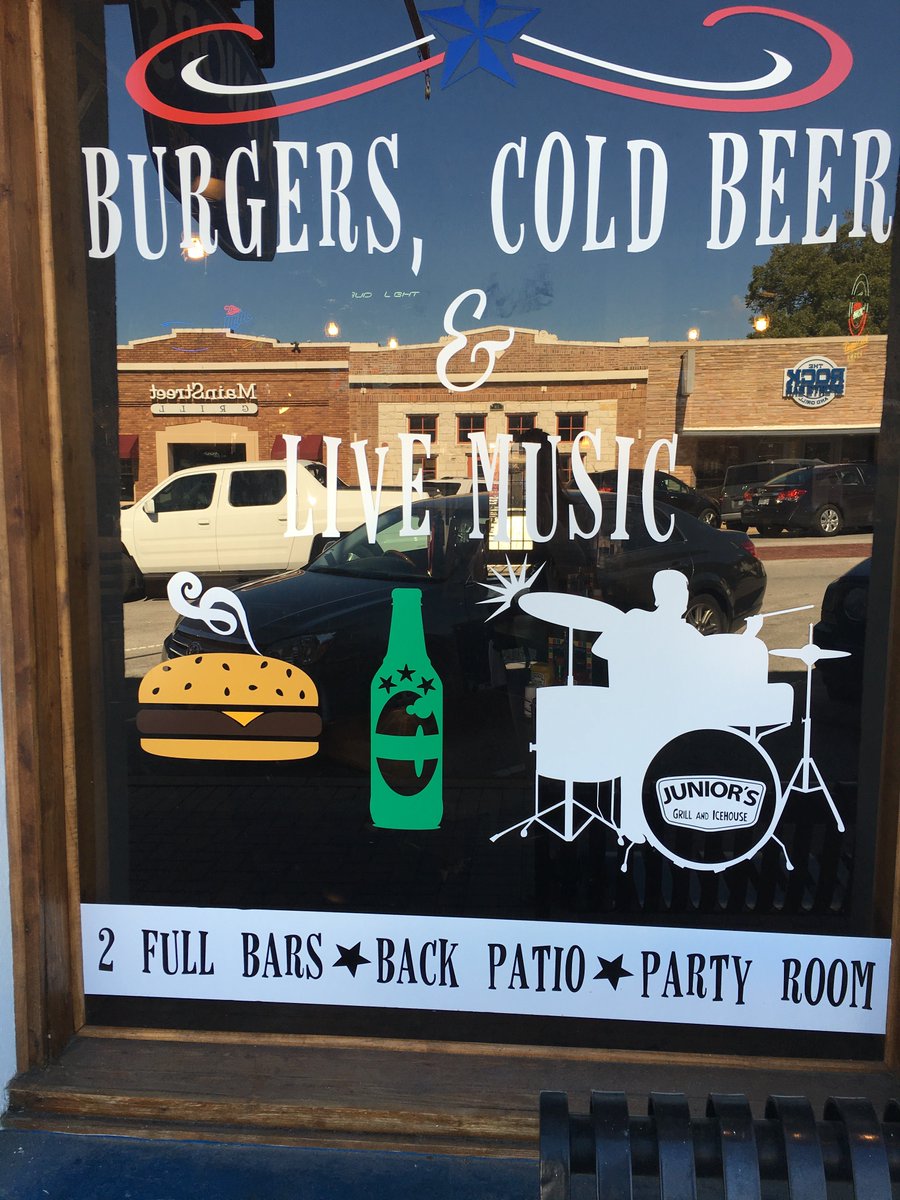 juniors_grill's tweet photo. All day Happy Hour at Junior’s means delicious appetizers and cold drinks. You in? https://t.co/HoQR1ar9LS