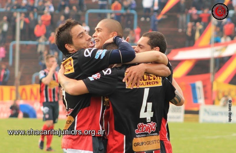 ChacaOficial's tweet photo. #18N 2014
#ChacaritaCAMPEÓN https://t.co/2rR0EFbycQ