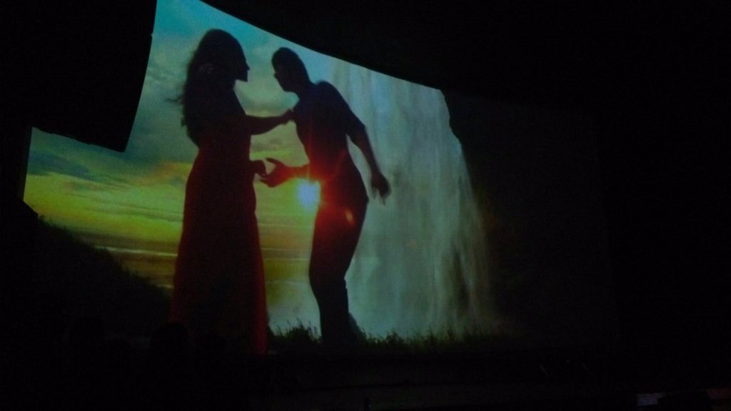 Embedded image permalink