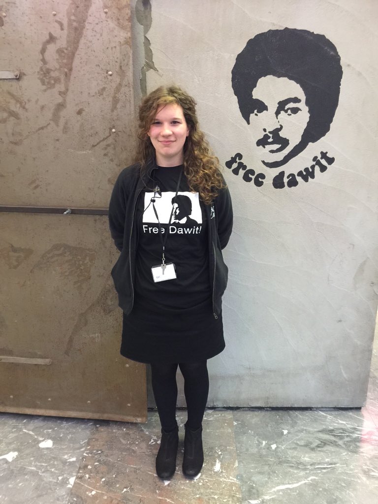 britstakston's tweet photo. Vår belgiska kollega Larissa som gör fantastiskt jobb #sittmeddawit  @BOZARbrussels stort att vara här 🌟 #freedawit https://t.co/kwaJWc1lCu