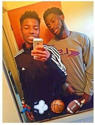 darkflash24's tweet photo. #DoIt4Deezy #DeezyWorld #DeezyWay im miss you nigga I love you big bro R.I.Paradise an watch ova me as I #Grid4Deezy https://t.co/cifHDD8Smo