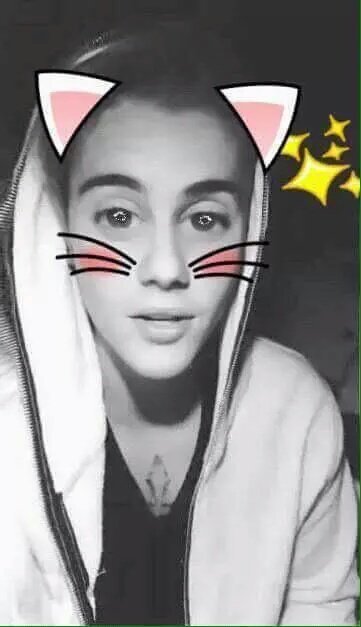 To się dzieje gdy pozwalasz córce pobawić się Snapchatem. 😂😹