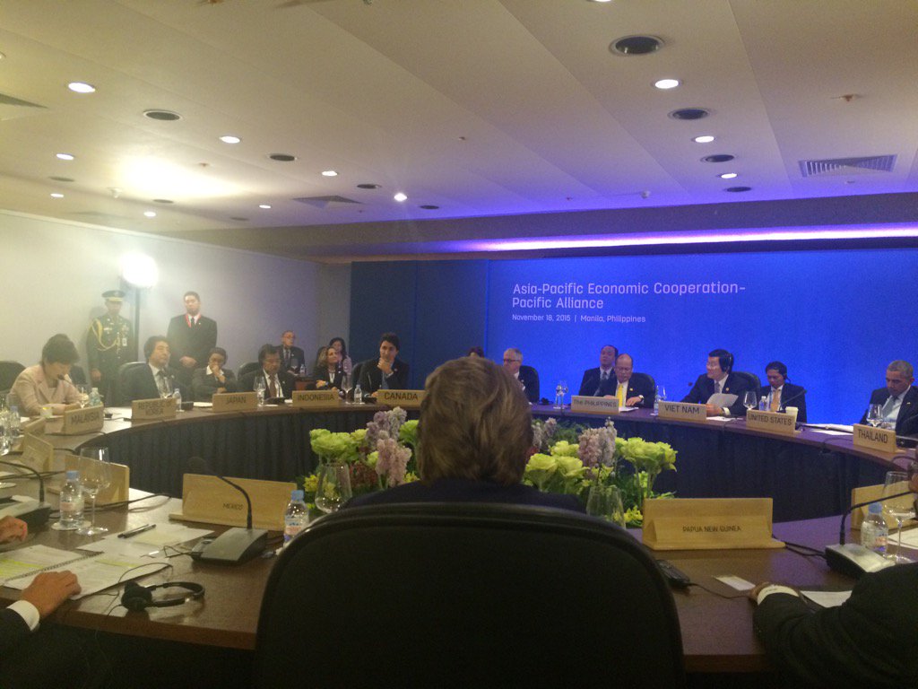 A_delPacifico's tweet photo. Diálogo tuvo como objetivo subrayar oportunidades de complementariedad y sinergias en agendas de #APyAPEC. #APEC2015 https://t.co/msd27wIfLK