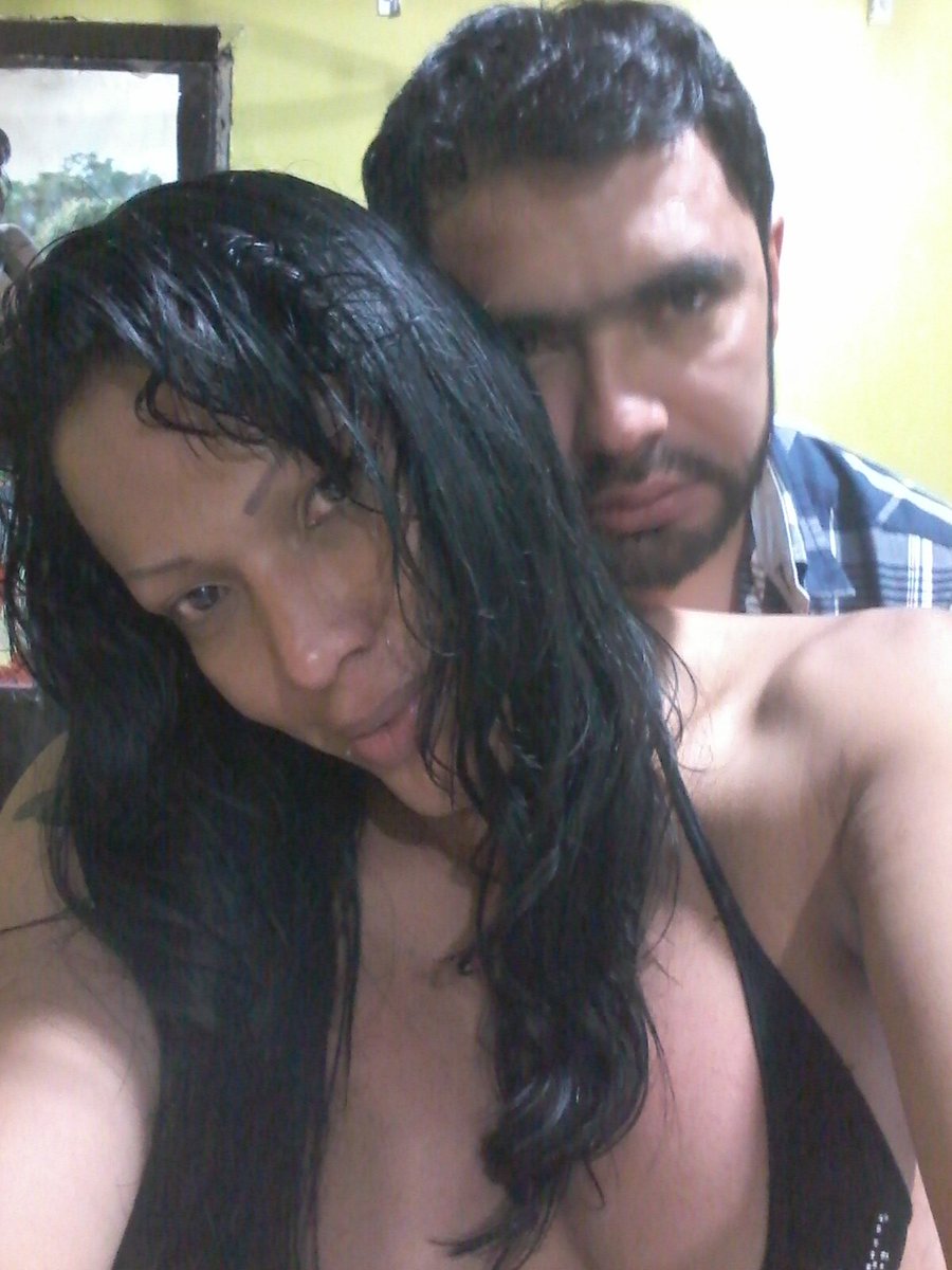manyfoxxxtriple's tweet photo. Una noche de copas una noche loca https://t.co/8QsuUXN1CC