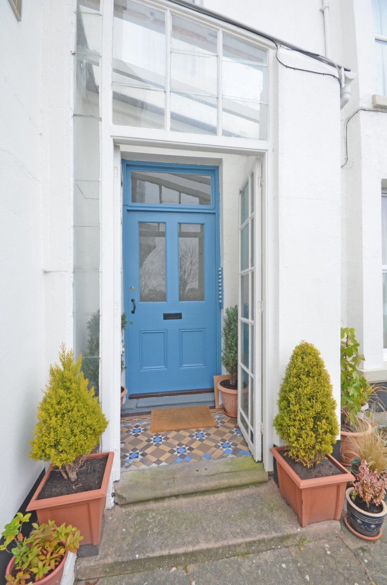 New Instruction!  Studio Flat - Cambrian View, Chester - £325pcm #chestertweets