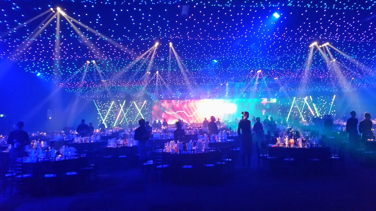 RadekKubka's tweet photo. Nice setting #UKITAwards! Thanks @Tintri for taking me along #EmbeddedFuture https://t.co/JaUWa6PeFg
