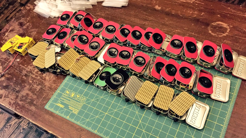 ampoids's tweet photo. Today's batch.  All hand-made in East Tennessee. Which one is yours? @reverbdotcom @Etsy #gifts #Amplifier #guitar https://t.co/vHQXm7q8xL