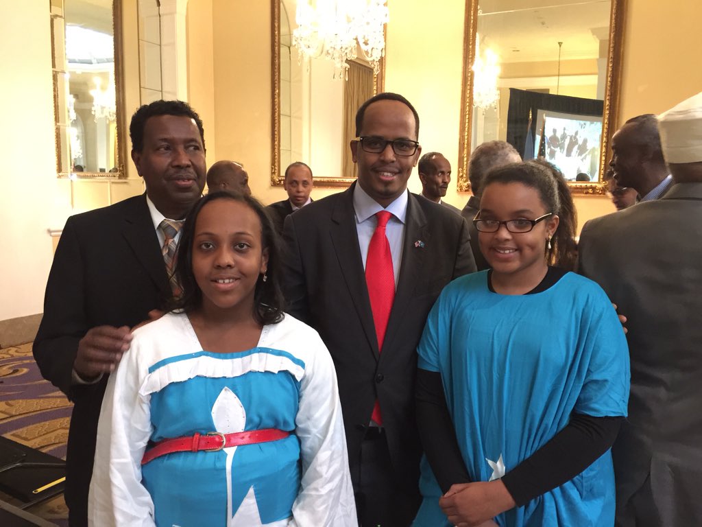 ThabitMhd's tweet photo. Some of our youngest guests representing the blue flag! So proud to see the young generation #SomaliEmbUS_Reopens https://t.co/juY3mESxOj