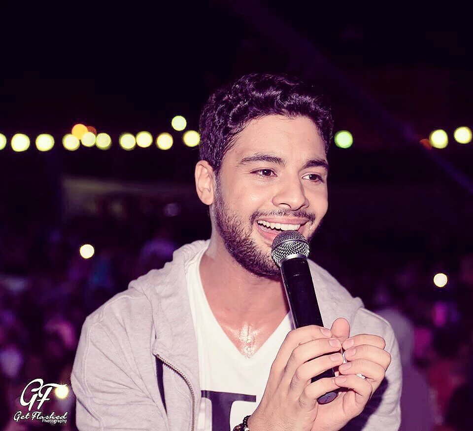 Nogom_ElArab's tweet photo. أحمد جمال في "أخر ميعاد" قريباً
#احمد_جمال #يالا_نعيش #اخر_ميعاد  @IdolAhmedGamal https://t.co/3MwBjuxmeO