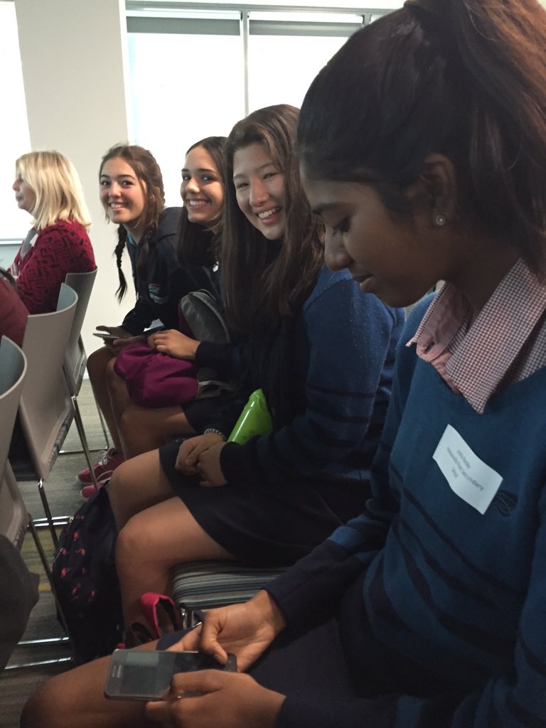 izykya's tweet photo. Taking 4 girls out to BizNinja competition. https://t.co/uKvdXaFiVD