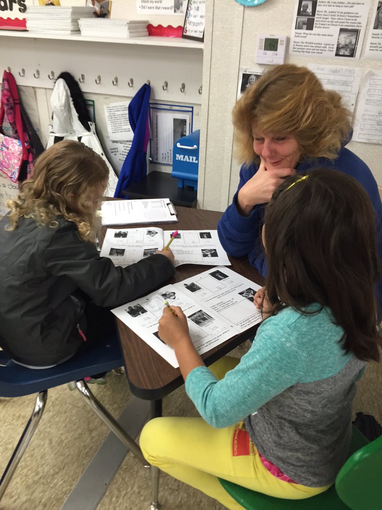 MrsStefanik's tweet image. @sariya_ismail and grandma enjoying some #DWTSMath and teaching new strategies @_mparker3 @HopeLMcGuire @DundalkES