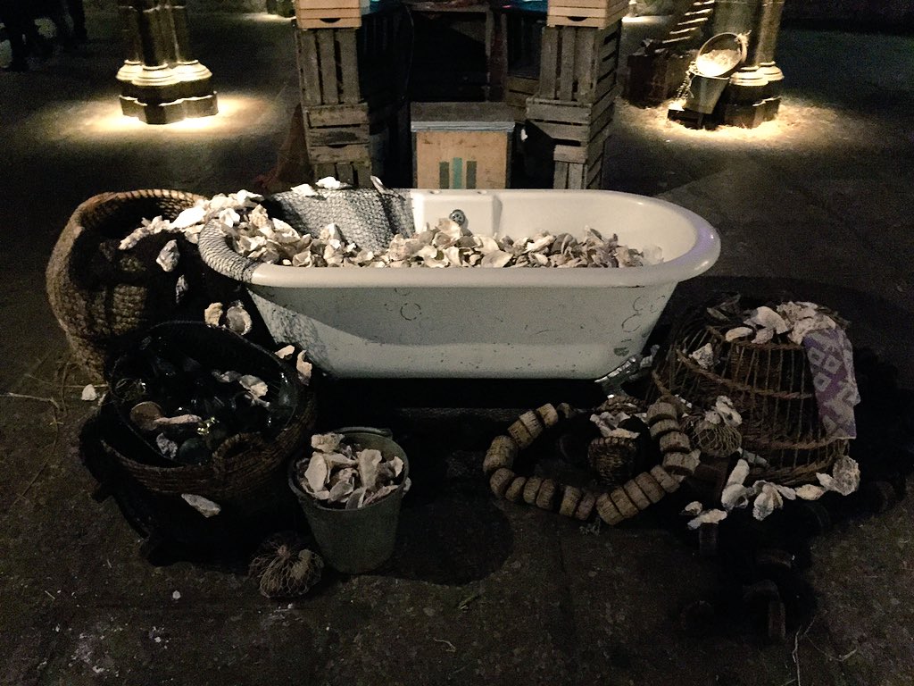 EmilyLeech19's tweet photo. Amazing day getting ready for @savechildrenuk event at @GuildhallLondon with @FisherProd @LesEnfantsTerr #eventprofs https://t.co/EyhsVwSqBQ