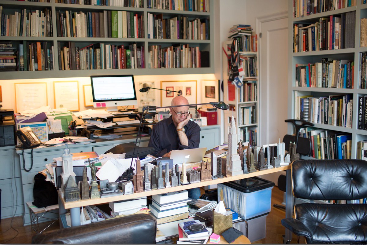 SurfaceMag's tweet photo. One great's take on another great: critic @paulgoldberger discusses Frank Gehry. https://t.co/klp2cZLdlq https://t.co/6wv63Uq8M6