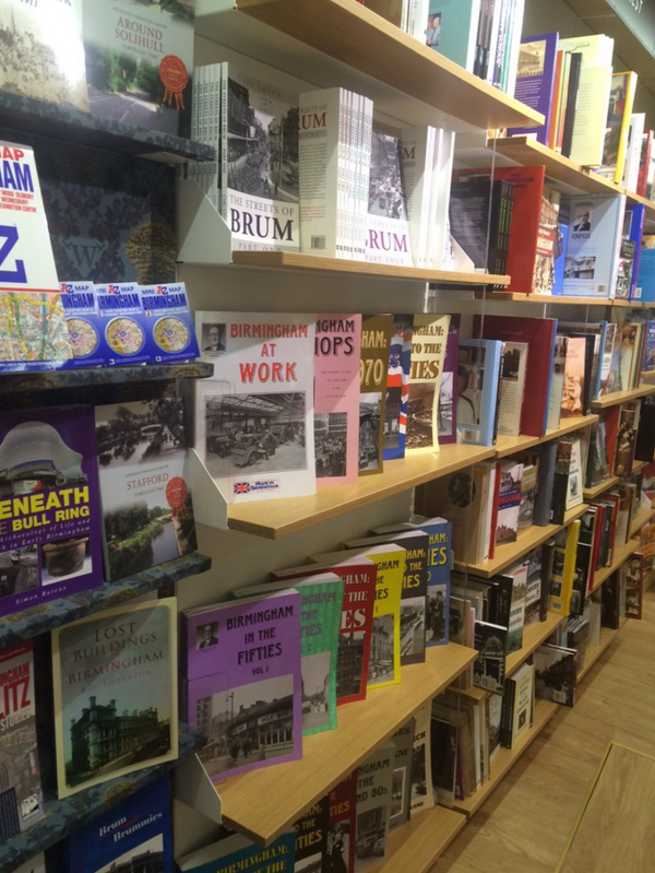 WhatsOnBrum's tweet photo. #WIN! £100 Waterstones Gift Card &amp; enjoy a festive shopping spree at @WaterstonesBham! RT &amp; FOLLOW by 20/11 to enter https://t.co/SAMI8xaaZq
