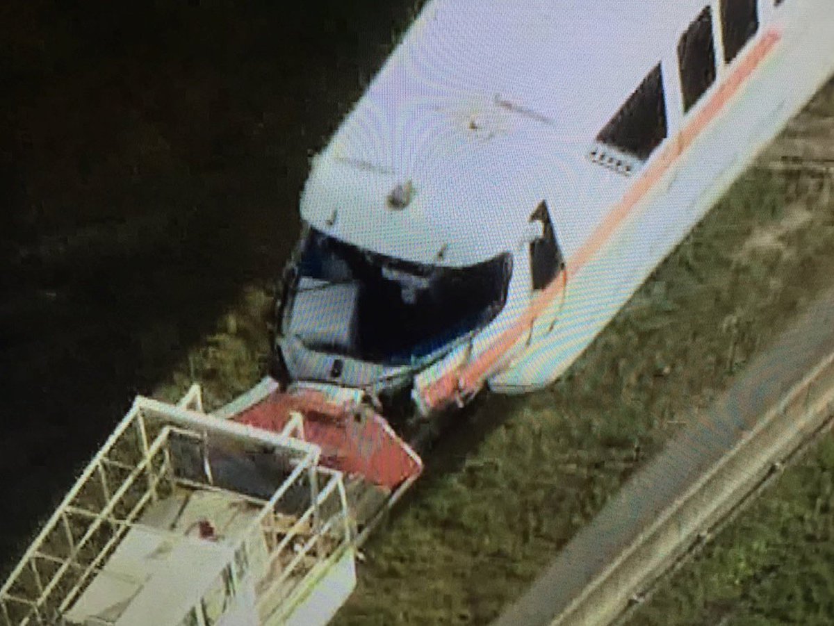 ScottGustin's tweet image. @MouseWorldRadio @SamWalkerOBX definitely. A non-event in terms of earlier false reports of injuries.