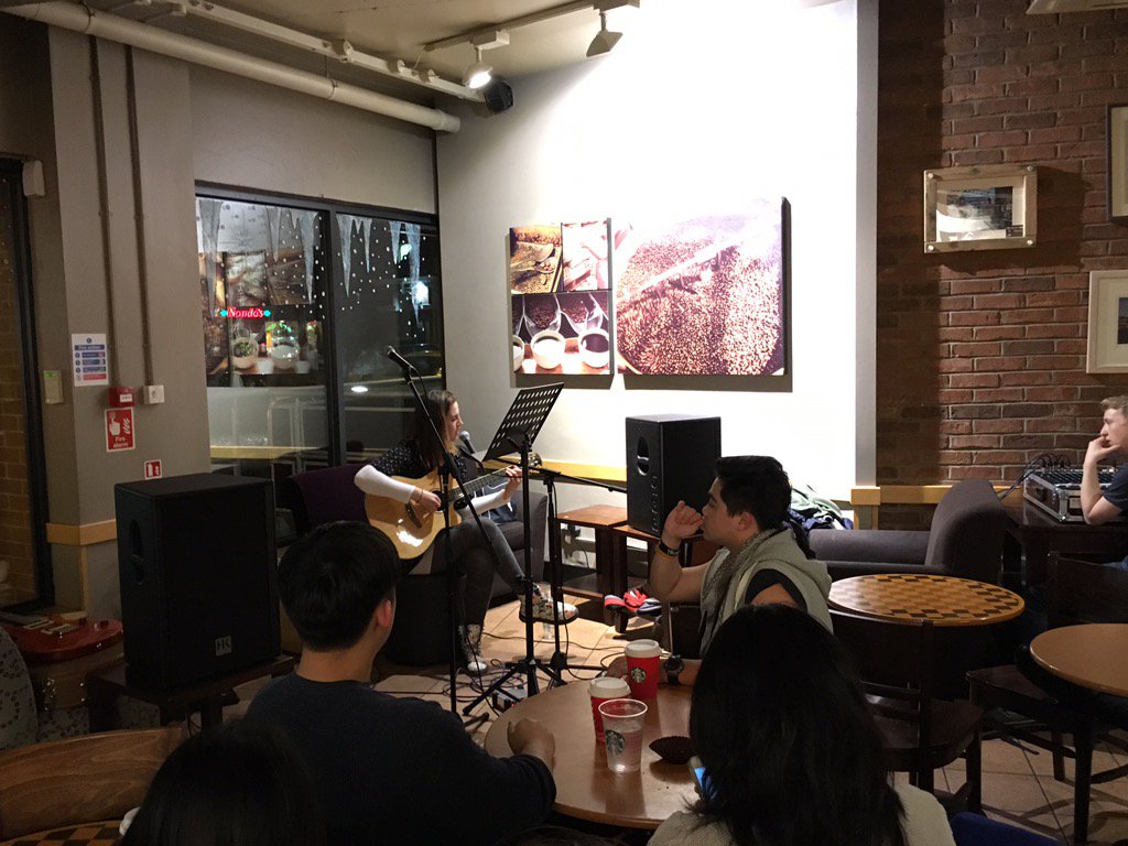 CC Students (@studentsand20s) on Twitter photo 