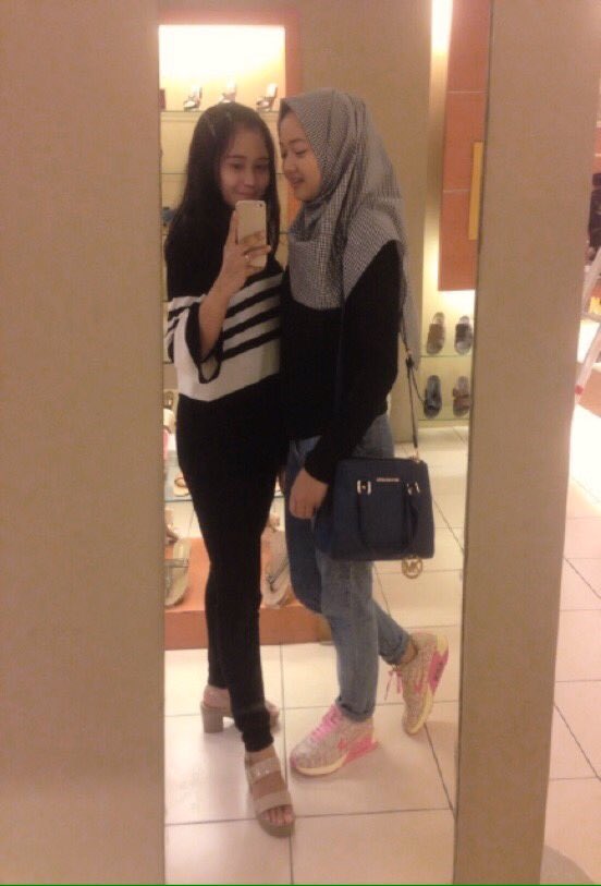 Mirror selfie 📱📷