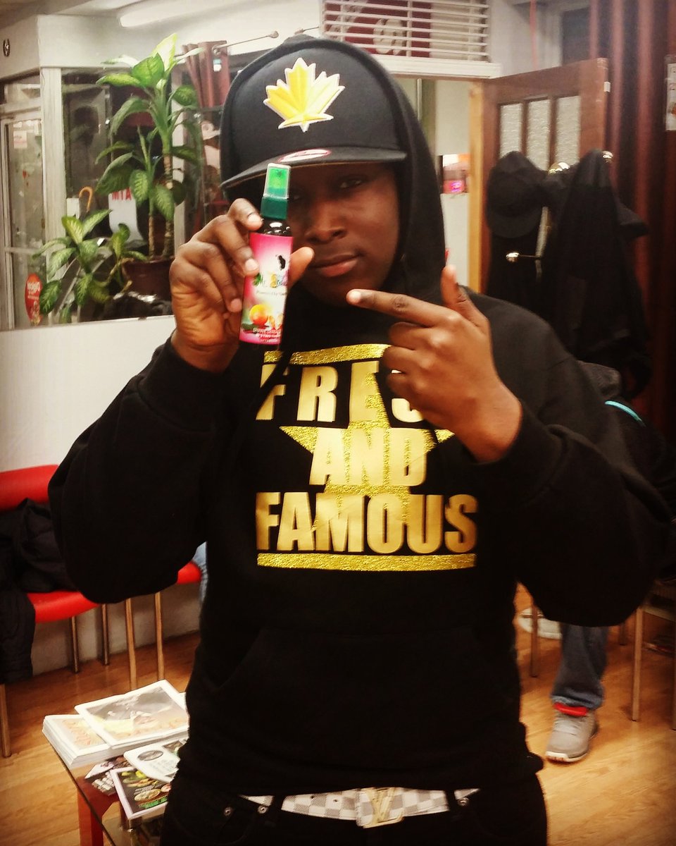 MRFRESHNFAMOUS's tweet photo. The Freshest Air Freshener On The Planet!
#Freshandfamous #Askme #Mrfresh
#KeepitFresh #Onefreshplanet :) https://t.co/3ysdSVhYNU