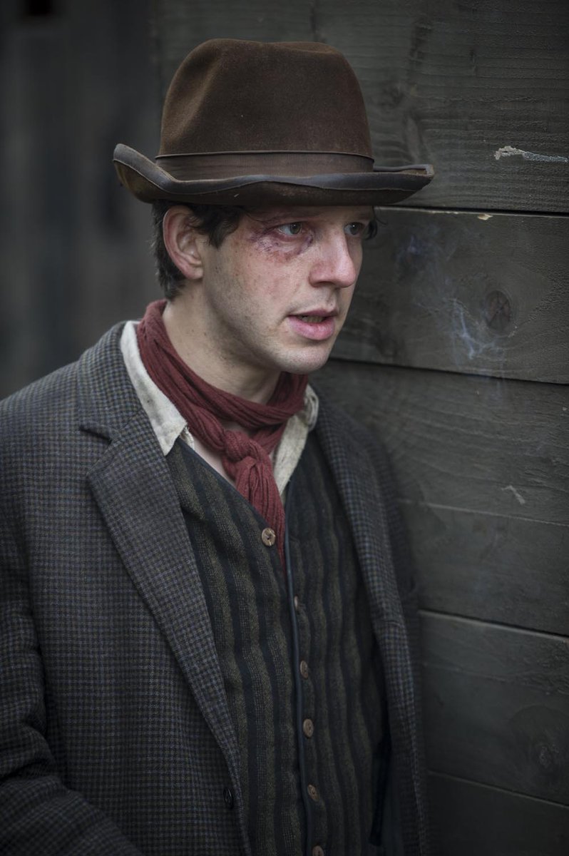 DMolonyForum's tweet photo. 2 years ago today.. 
18 November 2013
Damien went undercover in #RipperStreet
#DamienMolony #Dynamite #DCFlight https://t.co/R0rsSPhxr6