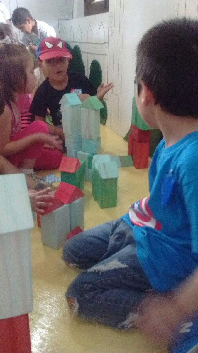 CiudadNinosRos's tweet photo. Recibimos #visitas ! Escuela n* 101 Nogoya Entre Ríos! @MeriAffranchino https://t.co/Ig14yipEoh