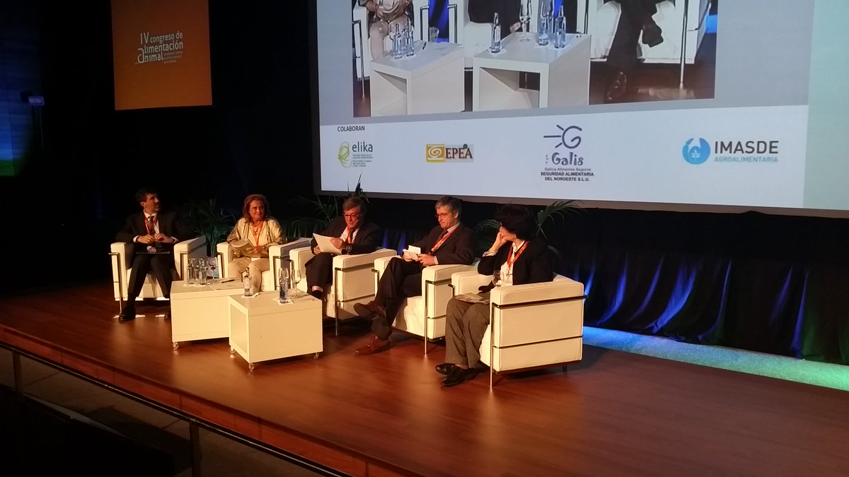 esFIAB's tweet photo. ¿Cuál es el papel de subproductos en la alimentación animal? Hoy @esFIAB en #IVCongresoAlimentaciónAnimal #AGAFAC https://t.co/DeM4ntR9OP