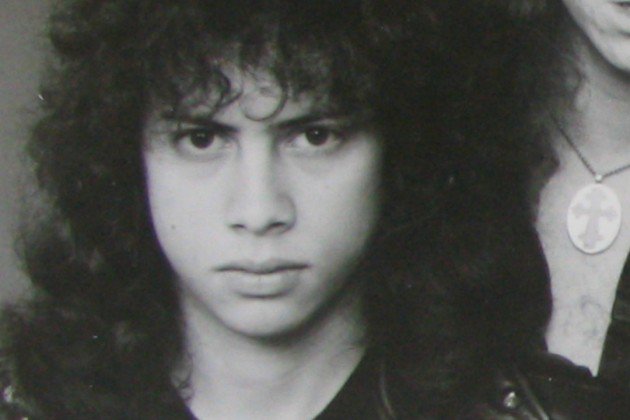 [HAPPY BIRTHDAY] Kirk Hammett fête ses 53 ans !
Merci pour les solos de :-)
Joyeux anniversaire ! 