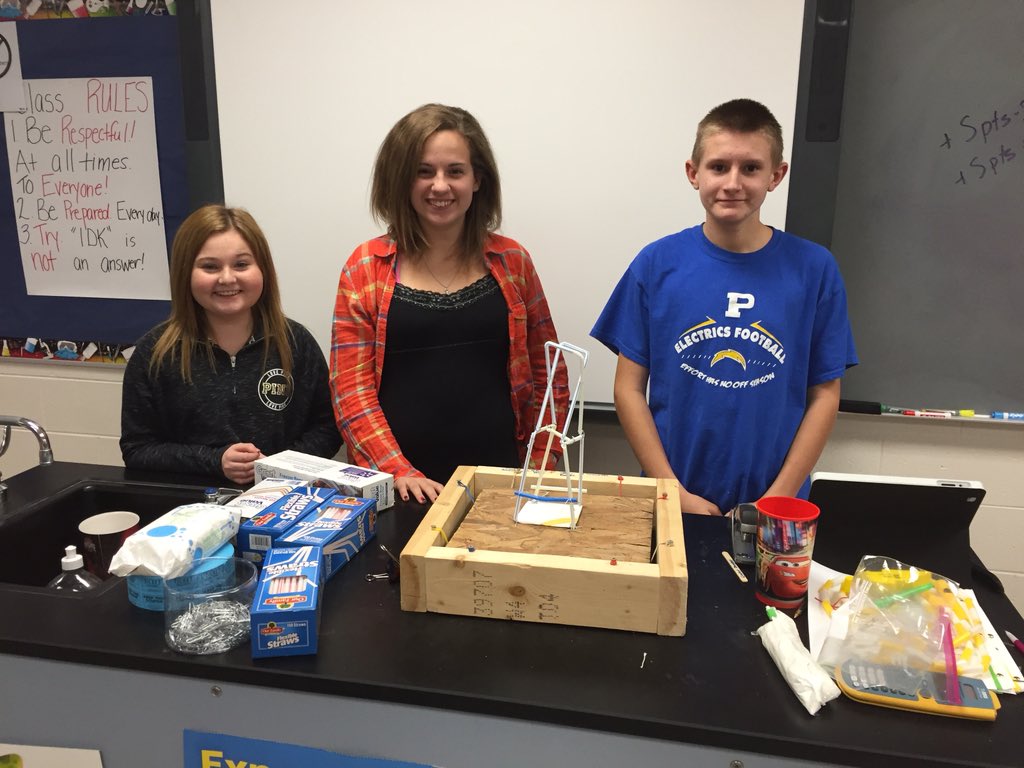 MrTomGoZeps's tweet image. 4th Period- 1st place Jordan, Lexi, Nate &amp;amp; Michael! #futurearchitects #pjhscience