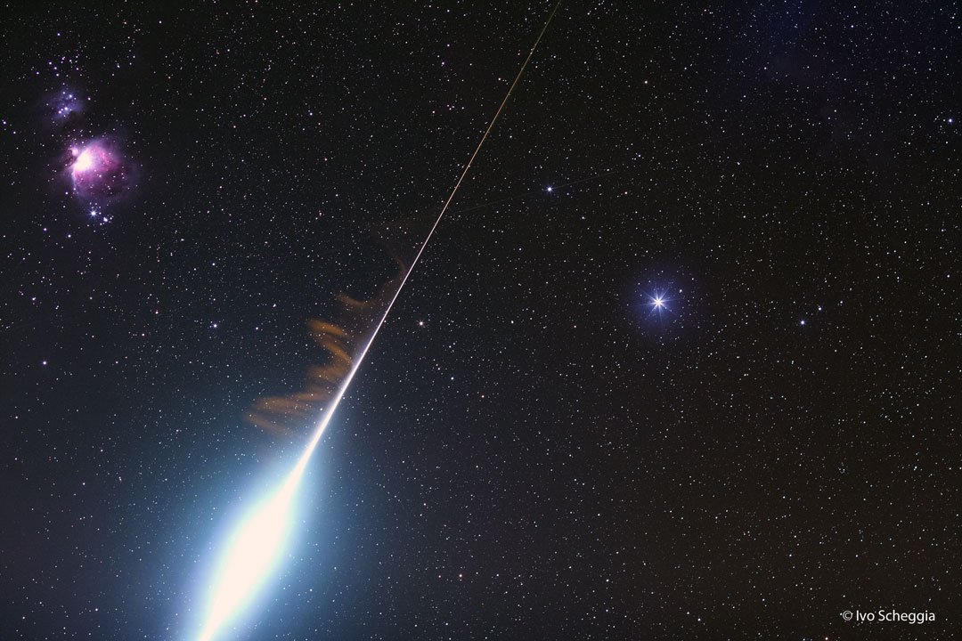 AnticsOfTwo's tweet photo. Astronomy picture of the day.

A Blazing Fireball between the Orion Nebula and Rigel https://t.co/Cvx8aZtsP6
