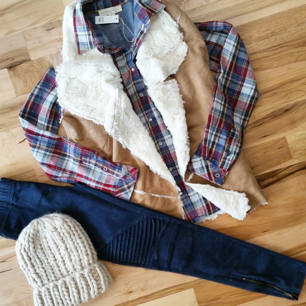 Urban_Violet's tweet photo. Its Fall, get into that PLAID! https://t.co/uHQMa7CKVI