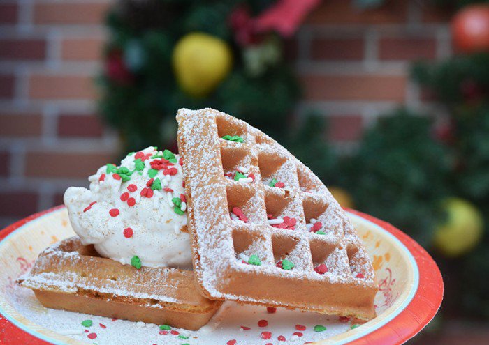 HardCoreDisney's tweet image. Sneak Peek: Festive Treats at Mickey’s Very Merry Christmas Party ow.ly/383FeB