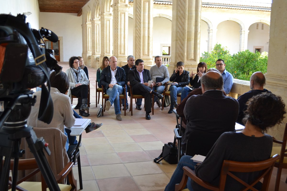 ajManacor's tweet photo. Ja saps qui es dedica a què? El govern municipal presenta el nou repartiment d’àrees entre els regidors, Mira-ho! https://t.co/1L0EhYFPGo