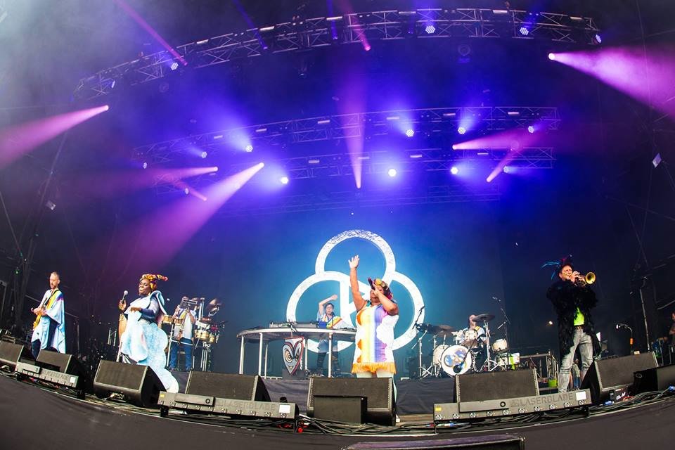 southwest4's tweet photo. Where’s your head at?! @TheBasementJaxx #SW4memories #SW42015 https://t.co/JHXm8COGA9