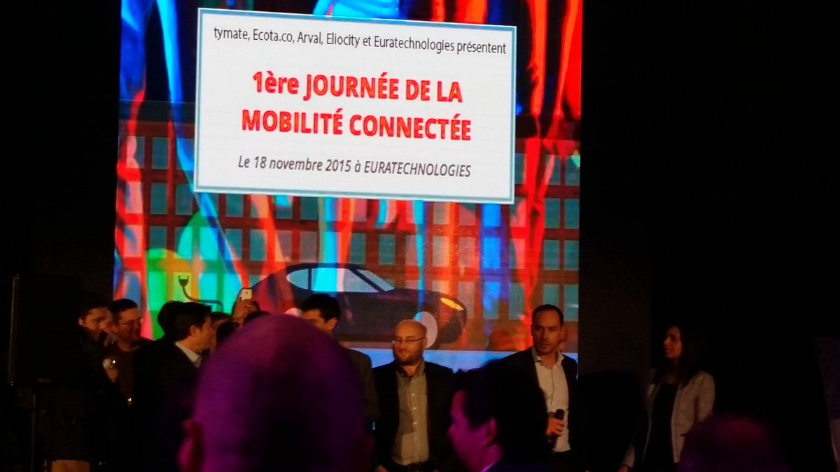 Xee_FR's tweet photo. Félicitation à #SuriCar et à toutes les équipes de #HackTheMobility pour vos superbes projets ! https://t.co/Hiun3o7uYn
