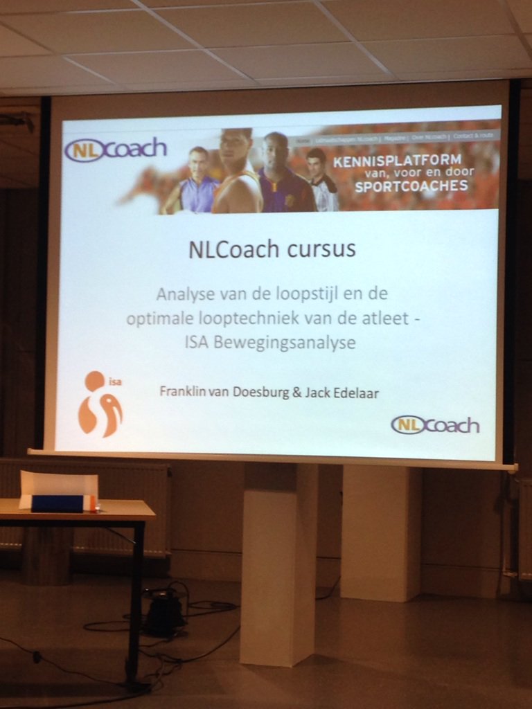 GertHardeman's tweet image. Tweede cursusavond #loopstijl #looptechniek @NLcoach voor #coachgert