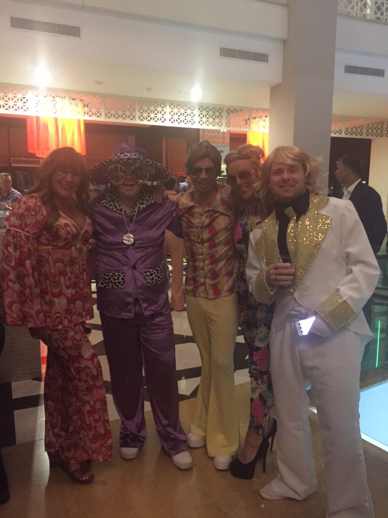 fiona_rafferty's tweet image. @fiona_rafferty @fraserhopkins76 @StevenTCABM #itstime #itstimelive @TCRetailEvents @ThomasCookUK