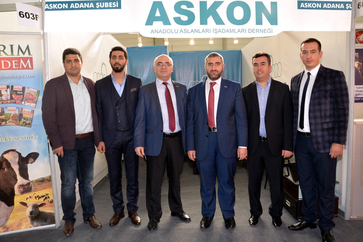 MUSIADAdana's tweet photo. MÜSİAD yönetimi olarak Tarım fuarında ASKON Adana standını ziyaret ettik. https://t.co/FZXUO9uYgR